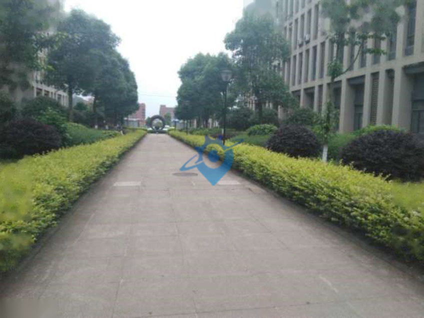 人民路6号线地铁口 低于原价出售