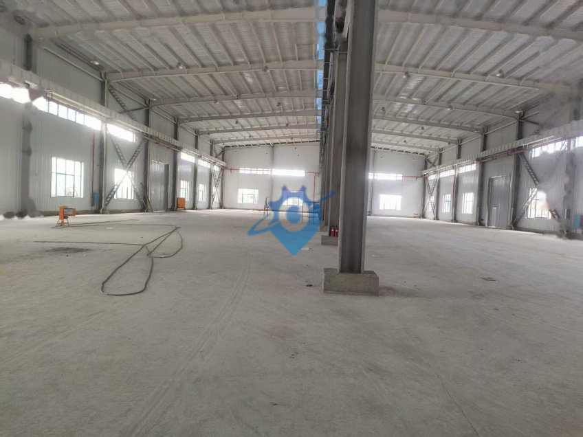 榔梨，全新独门院  标准钢结构4000方，框架1.2可分租