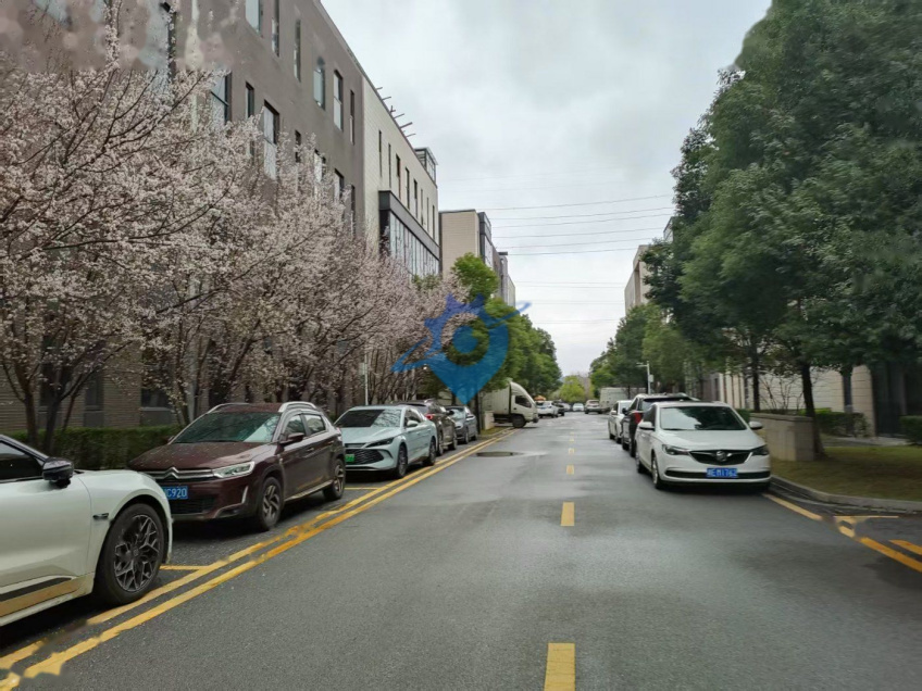 出售星沙经济技术开发区地铁口旁2户厂房仓库