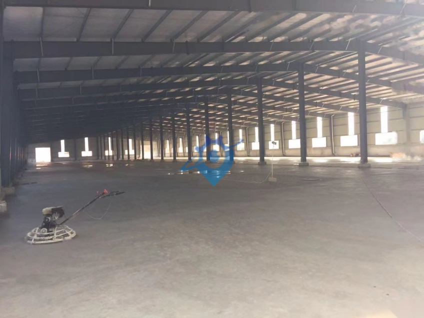 个人房东直租，标准钢构厂房，高速路口，工业园内
